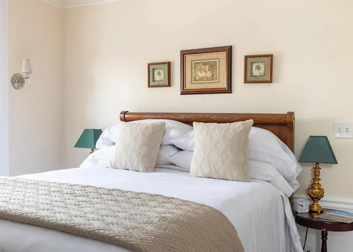 Miss Murphy's High Street Bed & Breakfast 3*